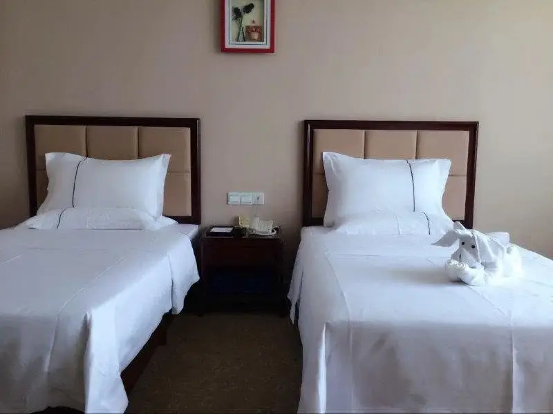 Ичунь: Zhaori International Hotel