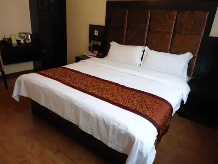 Циндао: Unistar Hotel