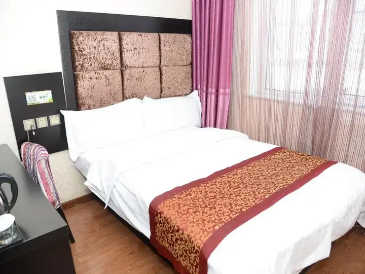 Циндао: Unistar Hotel