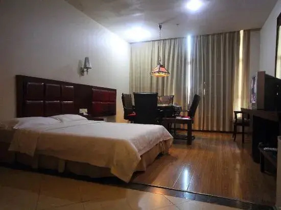 Чжуншань: Jinhua Hotel