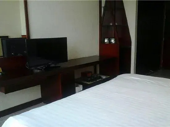 Чжуншань: Jinhua Hotel