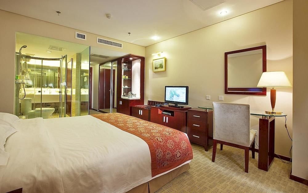 Чэндэ: Chengde Tianbao Hotel