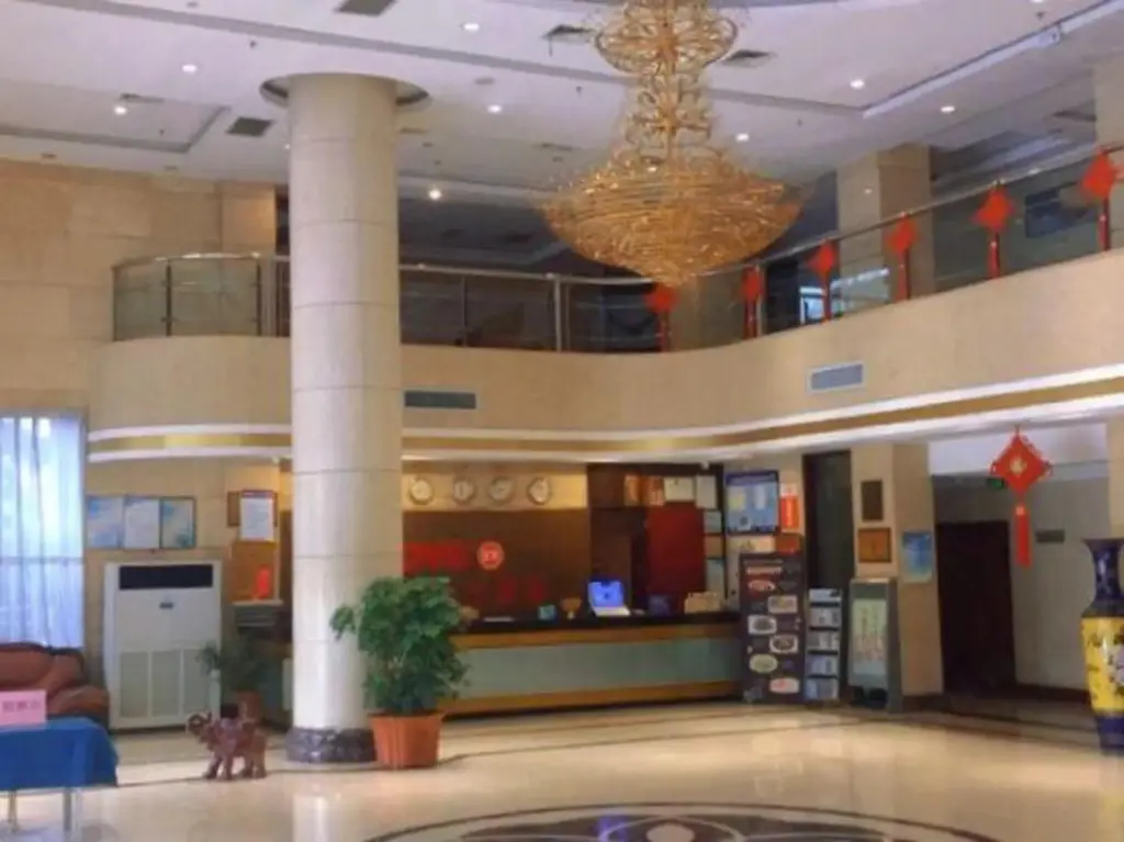 Цзяочжоу: Wanshui Qianshan Hotel