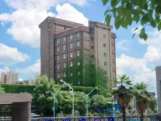 Meishan Hotel — фото 1