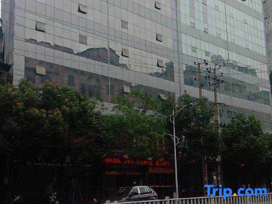 Jincheng Hotel Qingyuan — фото 1