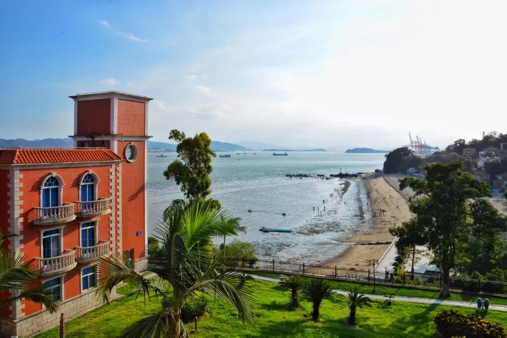 Marine Garden Hotel — фото 1