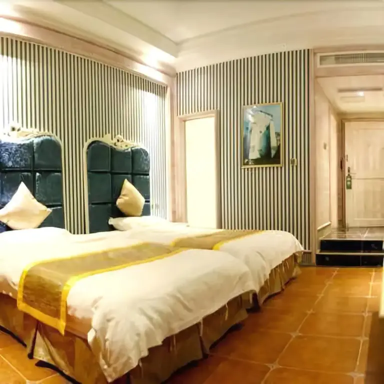 Мяньян: Aite Holiday Hotel