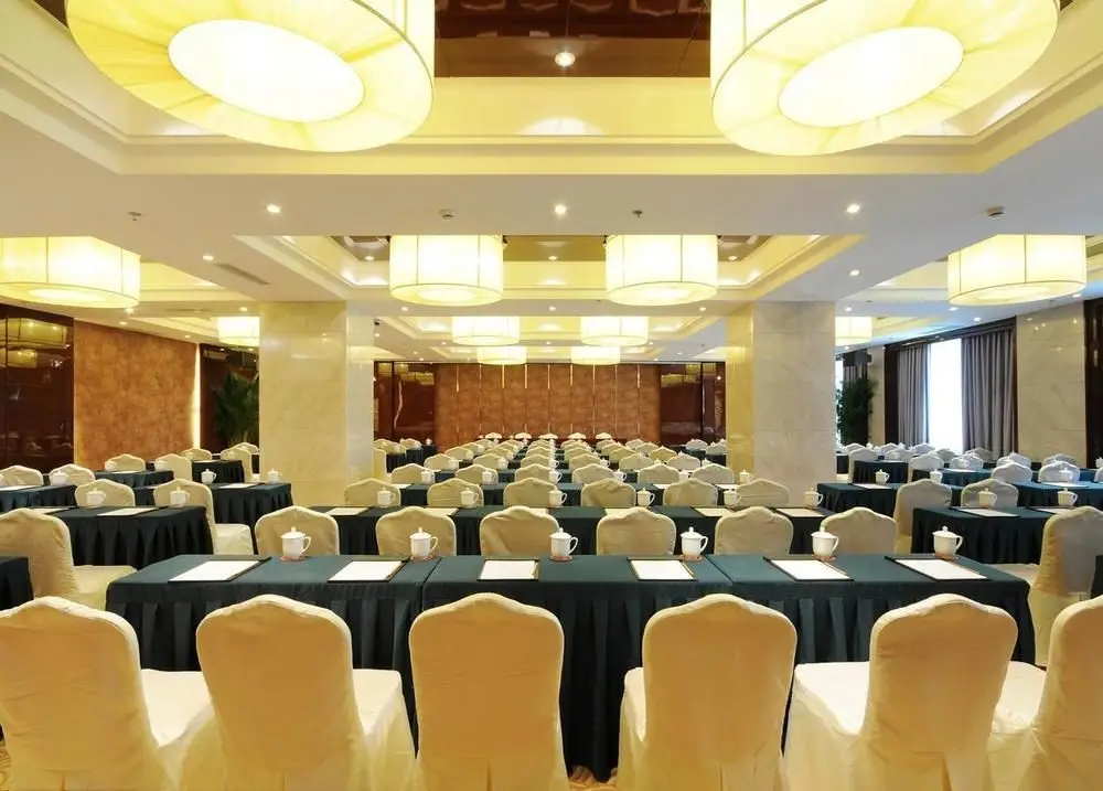 Чэнду: Yinsheng International Hotel