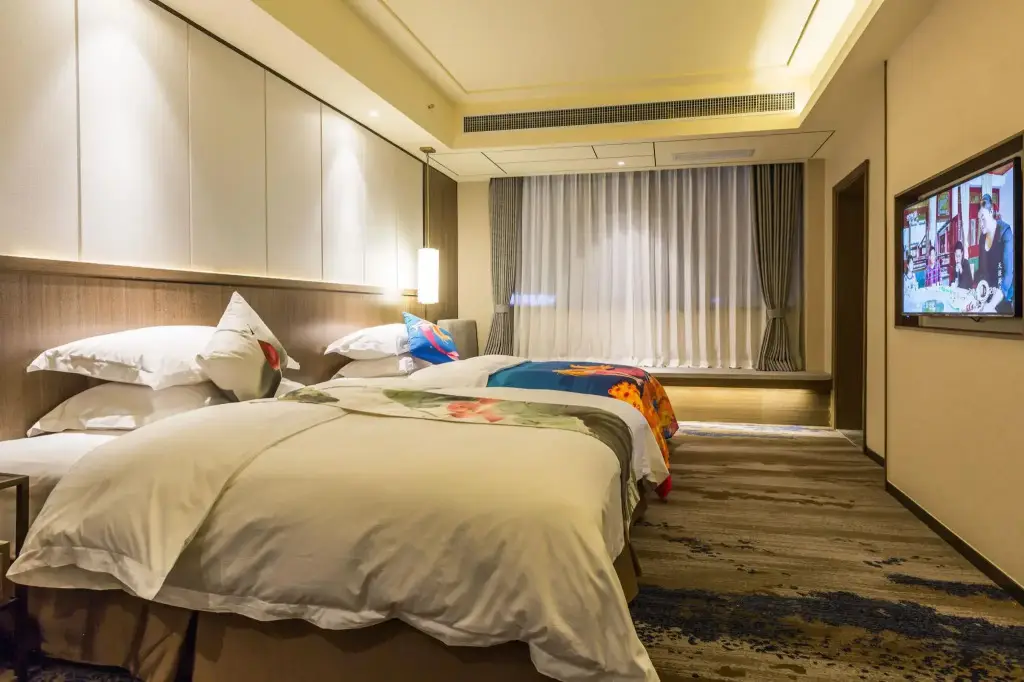 Цзясинь: Oriental Hotel Tong Xiang