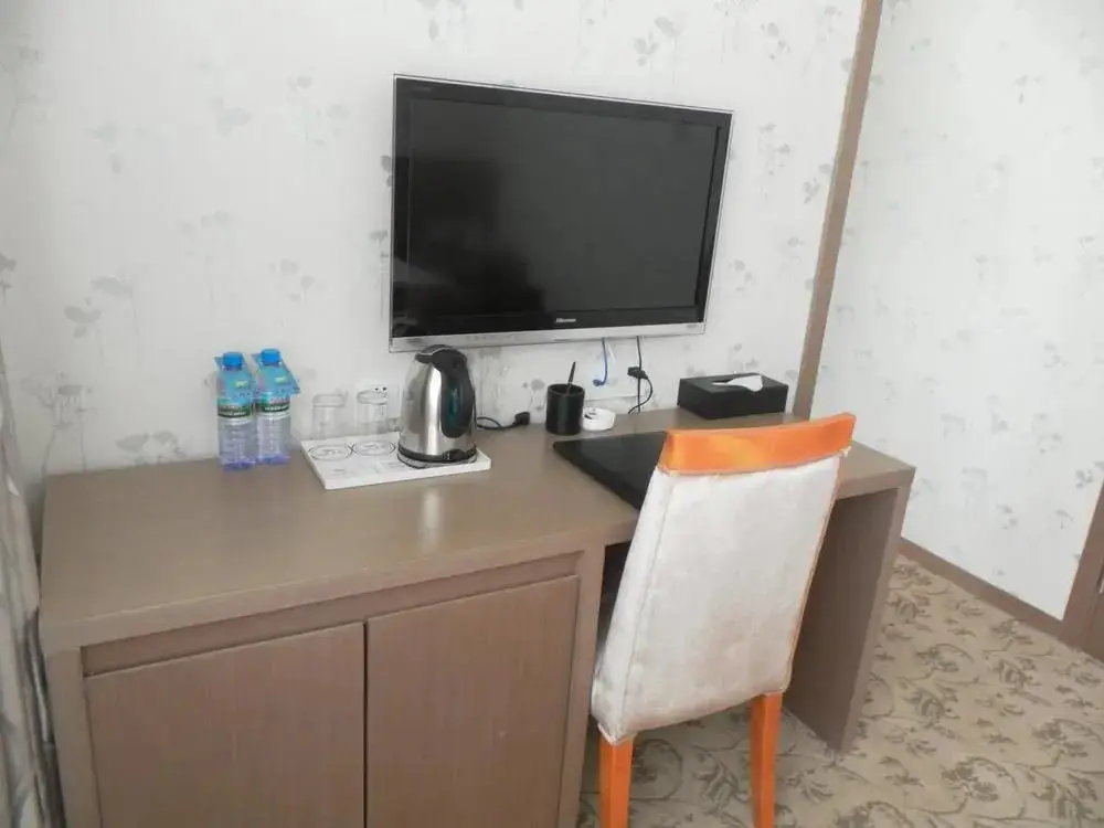 Вэйхай: Rongcheng Celebrity Hotel High Speed Rail Station Shop
