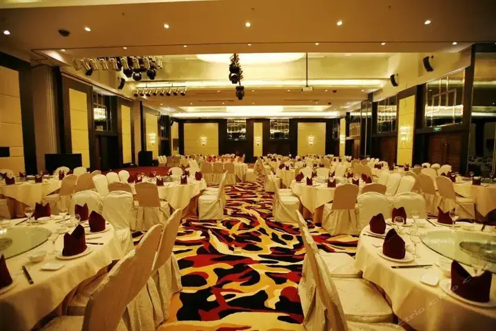 Шанхай: Honghua Resort Hotel Shanghai