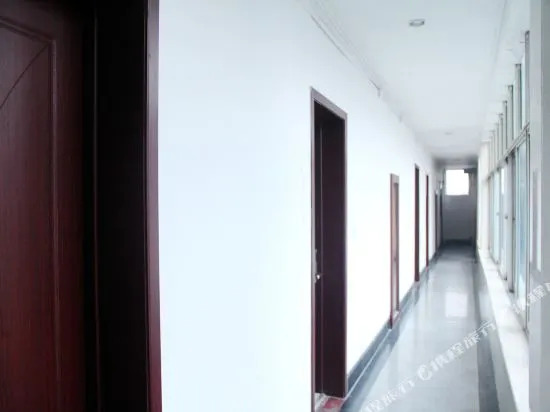 Dongcheng Grand Hotel — фото 1