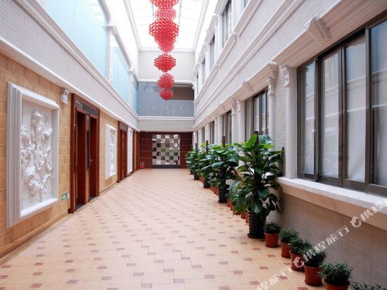 Чжуншань: Zhongshan Wanduhui Hotel