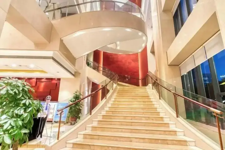 Ханчжоу: Geshan Prince Hotel Zhejiang