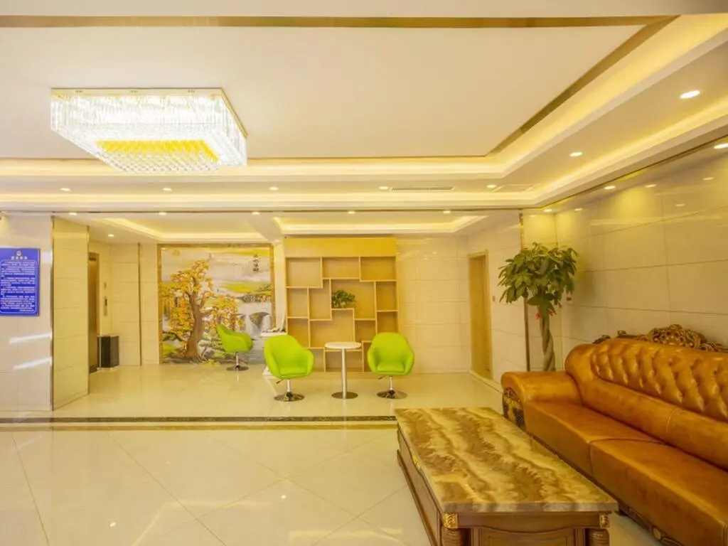 Шэньян: GreenTree Inn Shenyang Shenhe District Shenyang North Train Station Express Hotel