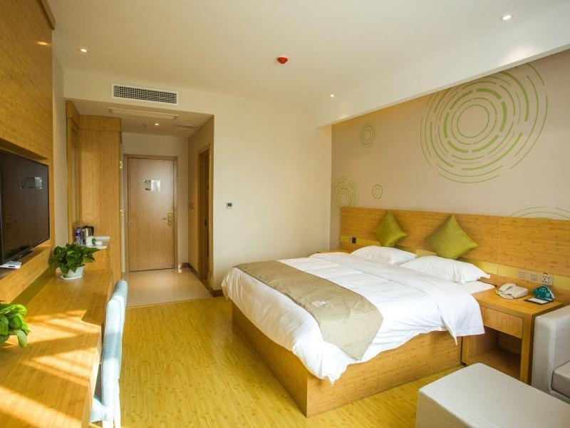 Шэньян: GreenTree Inn Shenyang Shenhe District Shenyang North Train Station Express Hotel