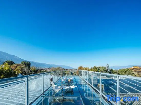 Дали: Dali Tingyun Bieyuan Garden Homestay