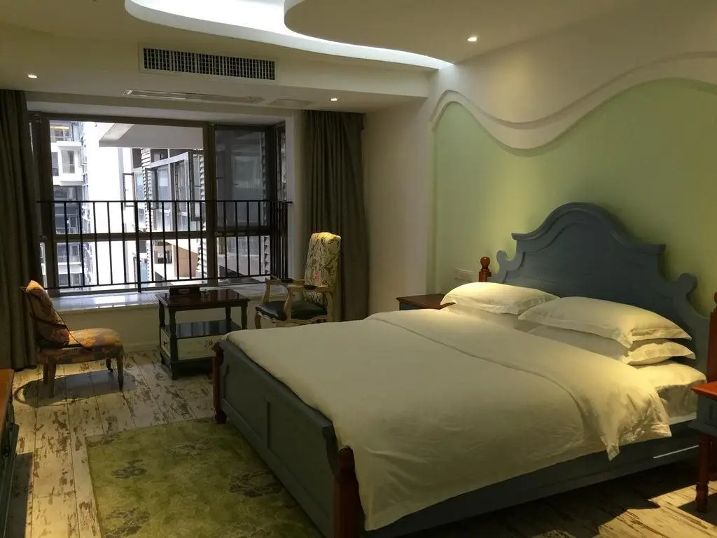 Гуйян: Revolver Theme Design Hotel