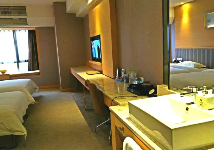 Чунцин: Jiuwu Hotel Chongqing