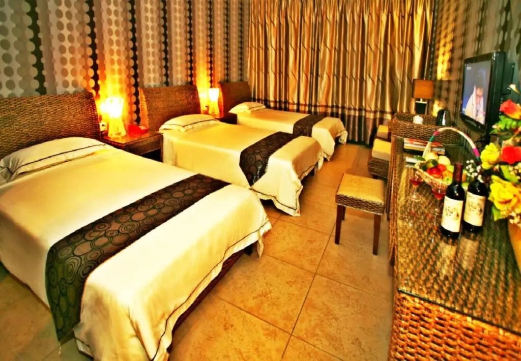 Санья: Sanya Lidu Seaview Hotel