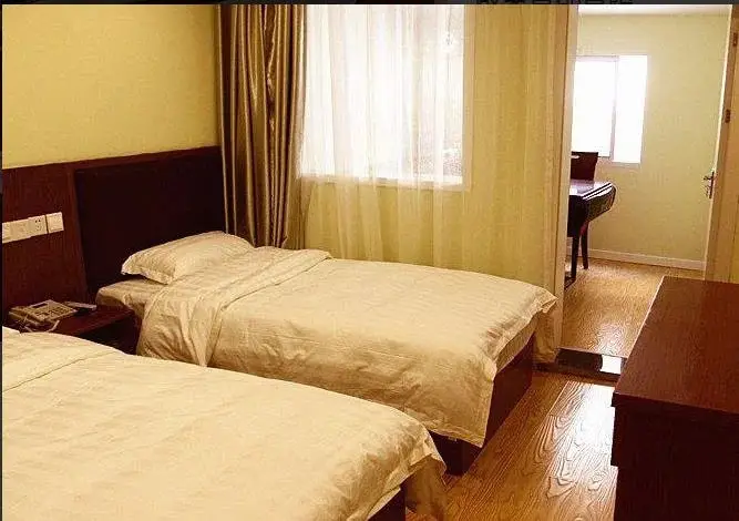 Наньтун: Jingdu Hotel