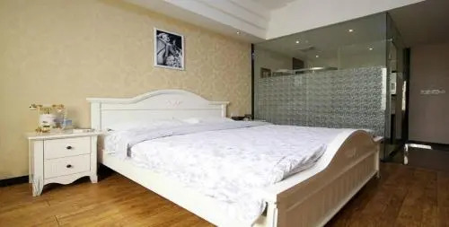 Гуйлинь: Romantic West Street Hotel Guilin North Station Branch