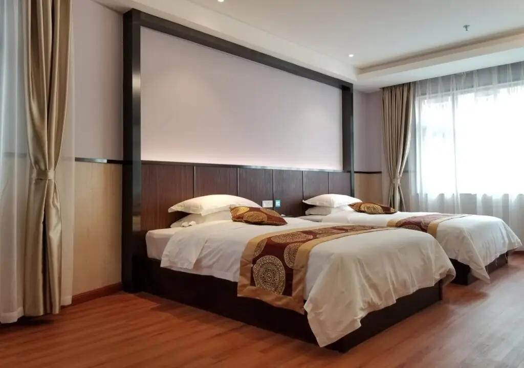 Дунгуань: The Dragons Hotel