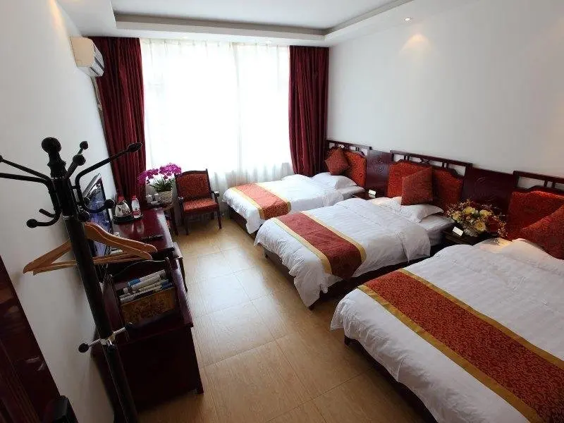 Лешан: Tudou Hotel