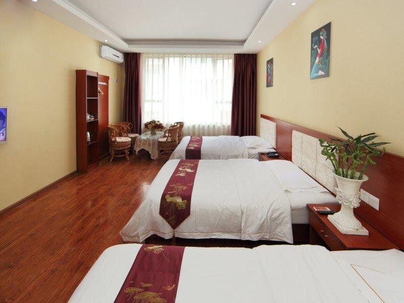 Лешан: Tudou Hotel