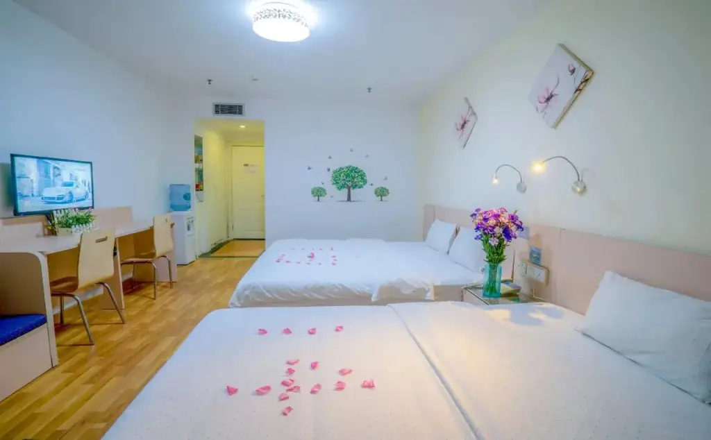 Гуанчжоу: Yimi Hotel Shiqiao Metro Branch