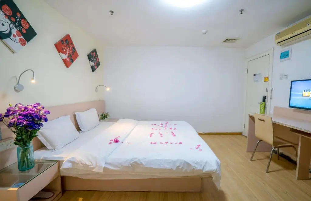 Гуанчжоу: Yimi Hotel Shiqiao Metro Branch