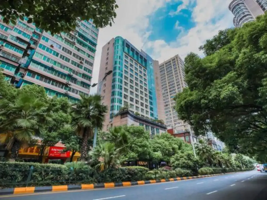 Гуйян: Guilong Hotel