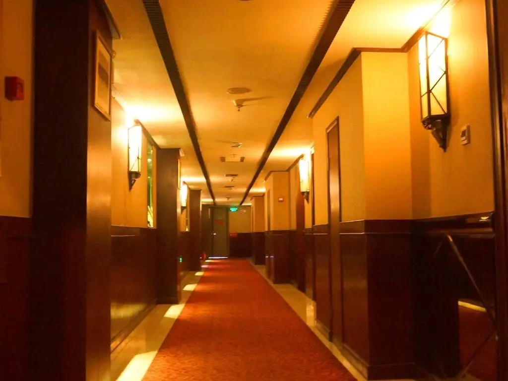 Чжуншань: Zhongshan New Gaoya Business Hotel