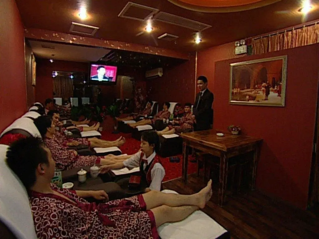Чжуншань: Zhongshan New Gaoya Business Hotel