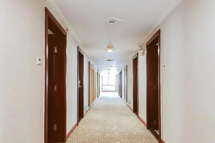 Чжуншань: Huayu Hotel