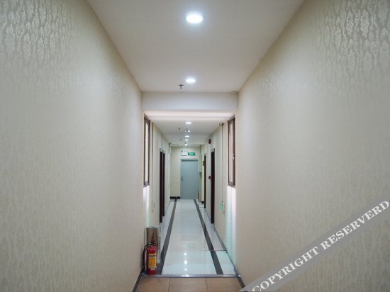 Shengping Hotel — фото 1
