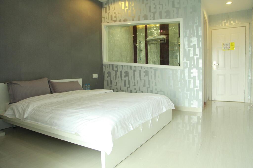 Чжуншань: Ju Zhan Fashion Hotel