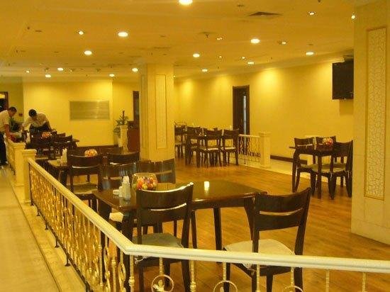Бенкси: Fujia Hotel