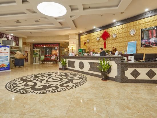 Шанхай: Shanghai Chenjiazhen Hotel