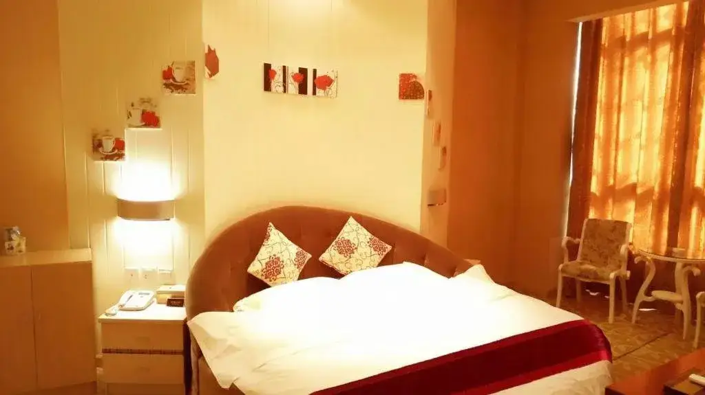 Мяньян: Yijia Hotel