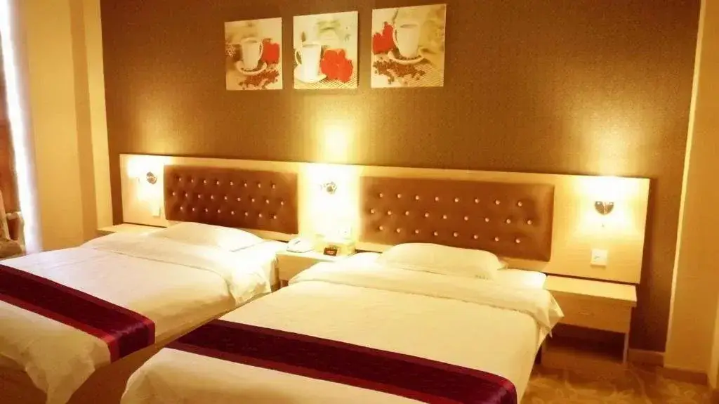 Мяньян: Yijia Hotel