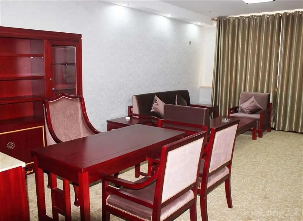 Hongfan Hotel -e'erguna — фото 1