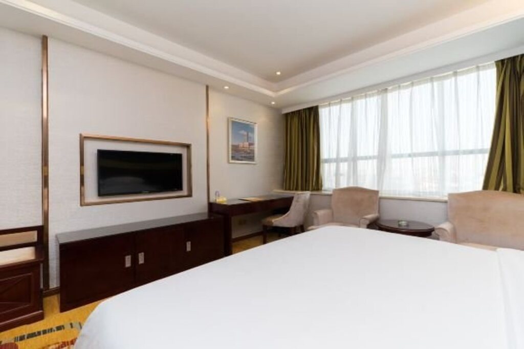Vienna Classic Hotel (Dongguan Tangxia Avenue) — фото 1
