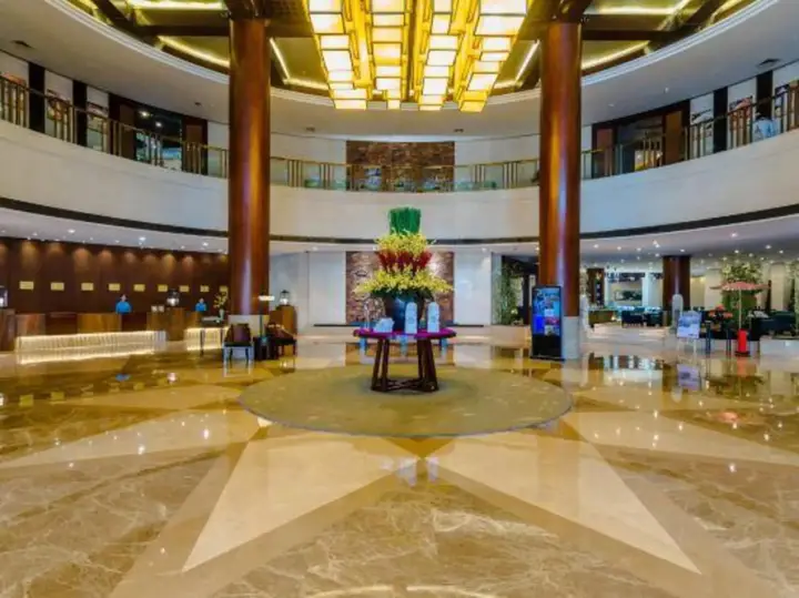 Цзясинь: Rich Plaza Hotel