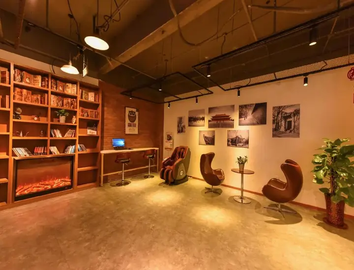 Пекин: James Joyce Coffetel Beijing Bird Nest International Conference Center Branch