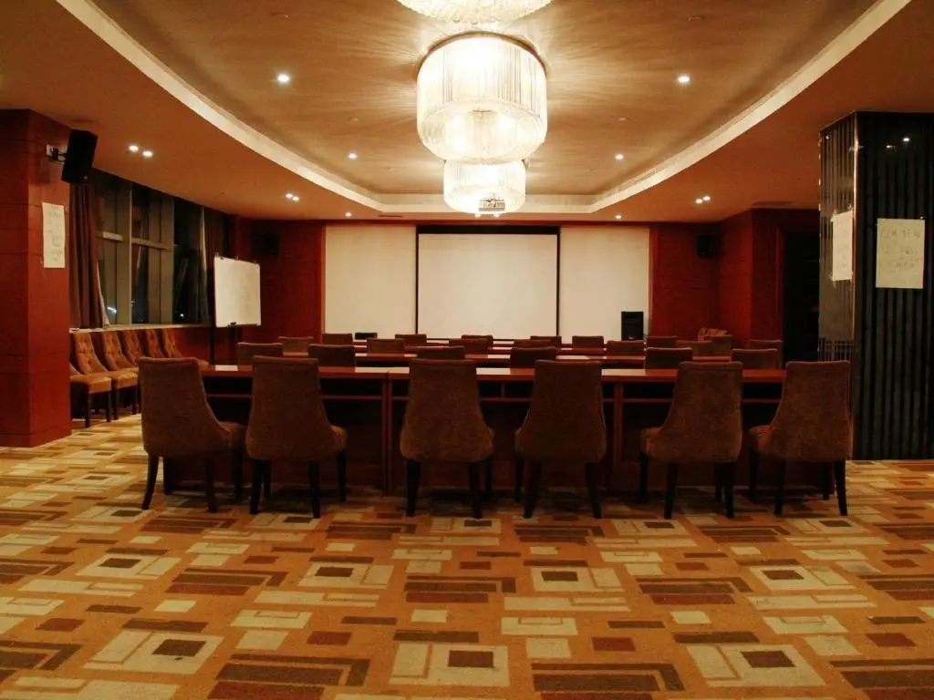 Meiyi Fuchun Hotel — фото 1