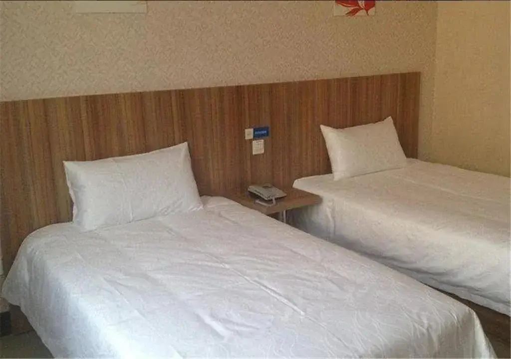 Шицзячжуан: Eaka 365 Hotel Luquan Xiangyang Road Branch
