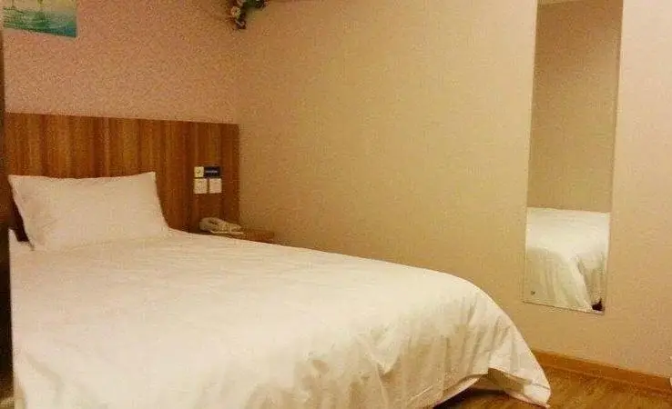 Шицзячжуан: Eaka 365 Hotel Xinji Shifu Road International Leather City Branch