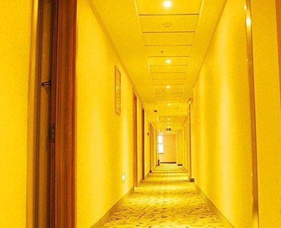 Шицзячжуан: Eaka 365 Hotel Xinji Shifu Road International Leather City Branch