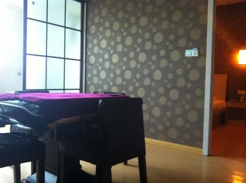 Zhenjiang Fengfan Holiday Hotel — фото 1